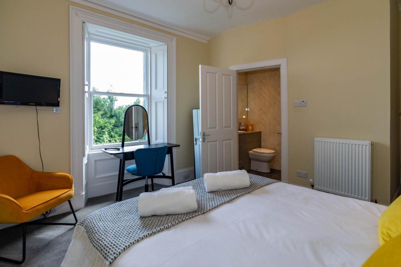Rosebank House Blairgowrie - Sleeps 12, Games Rooms, Ev Point, Pets Welcome Blairgowrie and Rattray Bagian luar foto