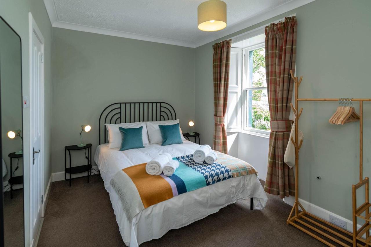 Rosebank House Blairgowrie - Sleeps 12, Games Rooms, Ev Point, Pets Welcome Blairgowrie and Rattray Bagian luar foto